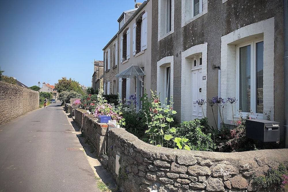 Foto 8 von 30: Maison Barfleur  Historisches Cottage am Meer - Ruhe zwischen Hafen und Strand.
