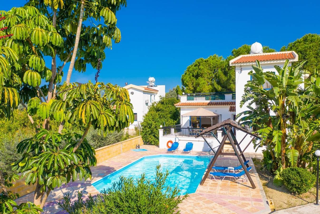 Foto 3 von 31: Villa für 4 Personen mit Balkon