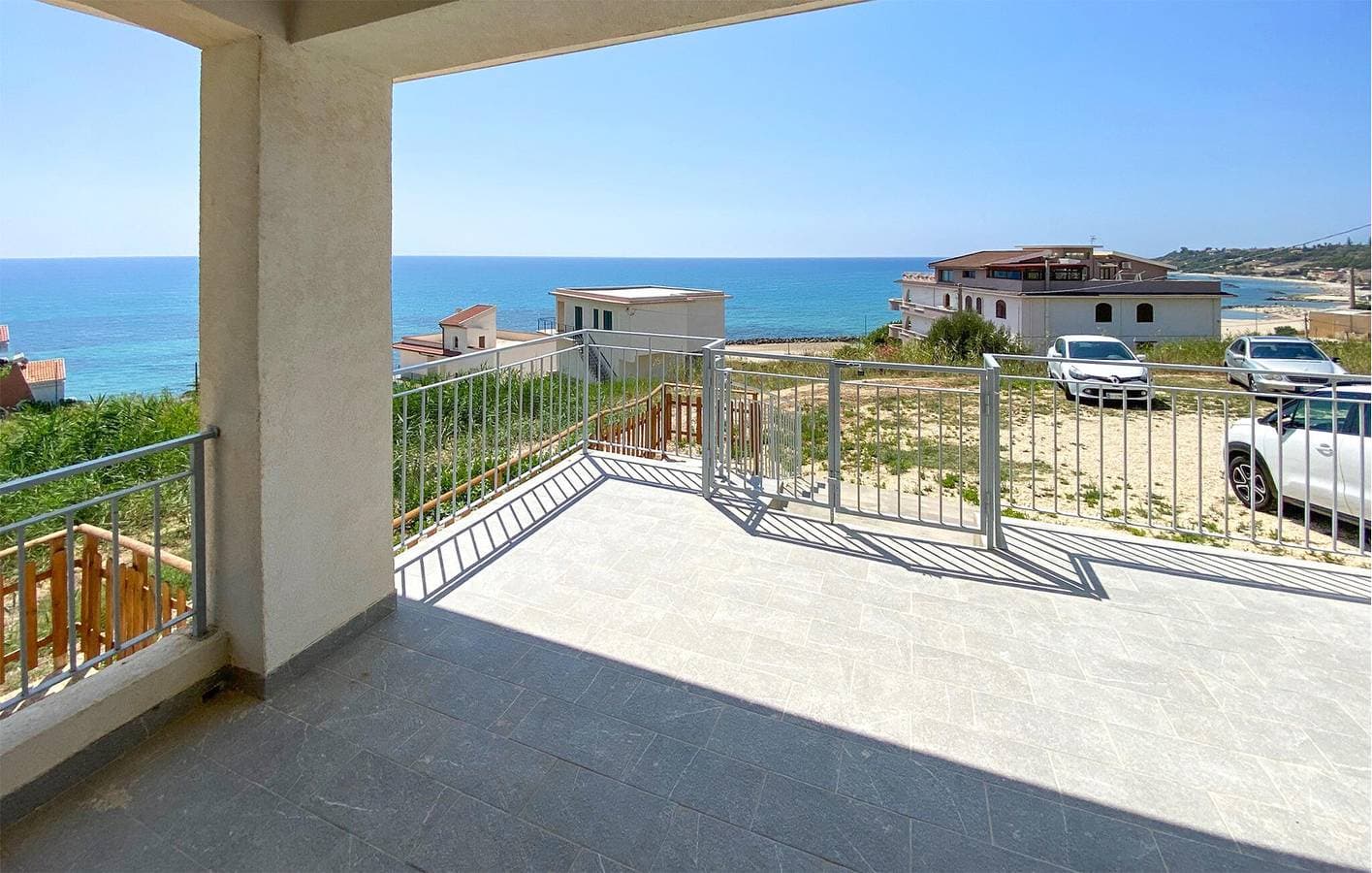 Foto 6 von 24: Appartement mit Meerblick, AC, Parkplatz, Terrasse und Küche - 700m zur Spiaggia Foggia