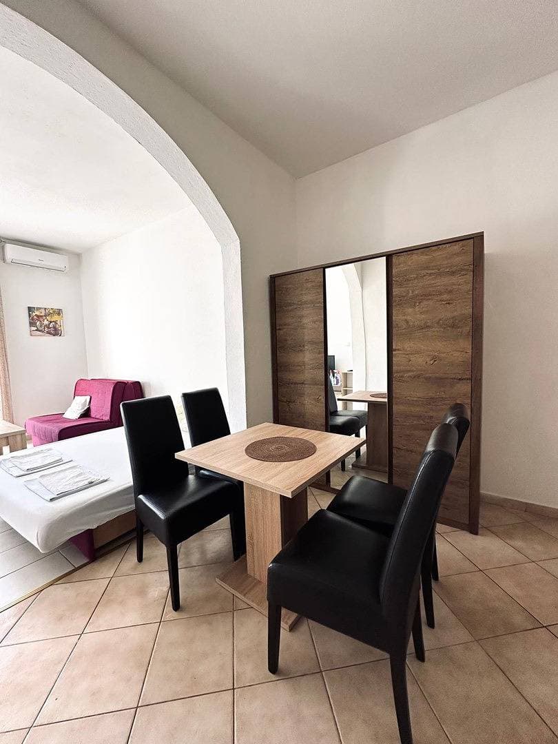 Foto 7 von 10: Ferienwohnung für 5 Personen mit Balkon/Terrasse