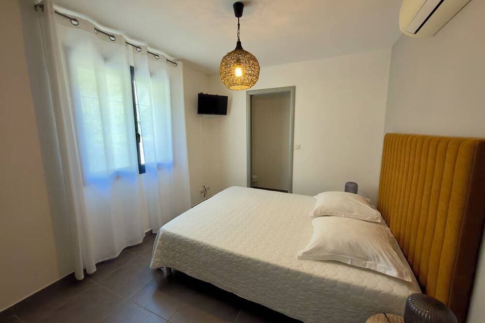 Foto 4 von 30: Komfortable Villa mit beheiztem Pool und Spa zwischen Meer und Bergen
