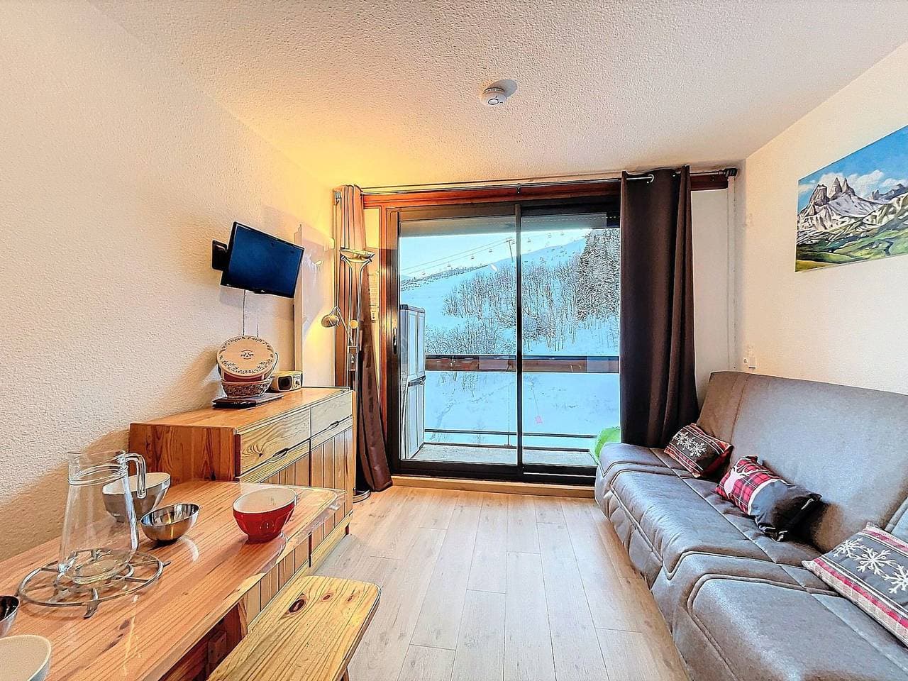 Foto 2 von 23: Helles Studio für 4, direkt an der Piste, Balkon, WIFI