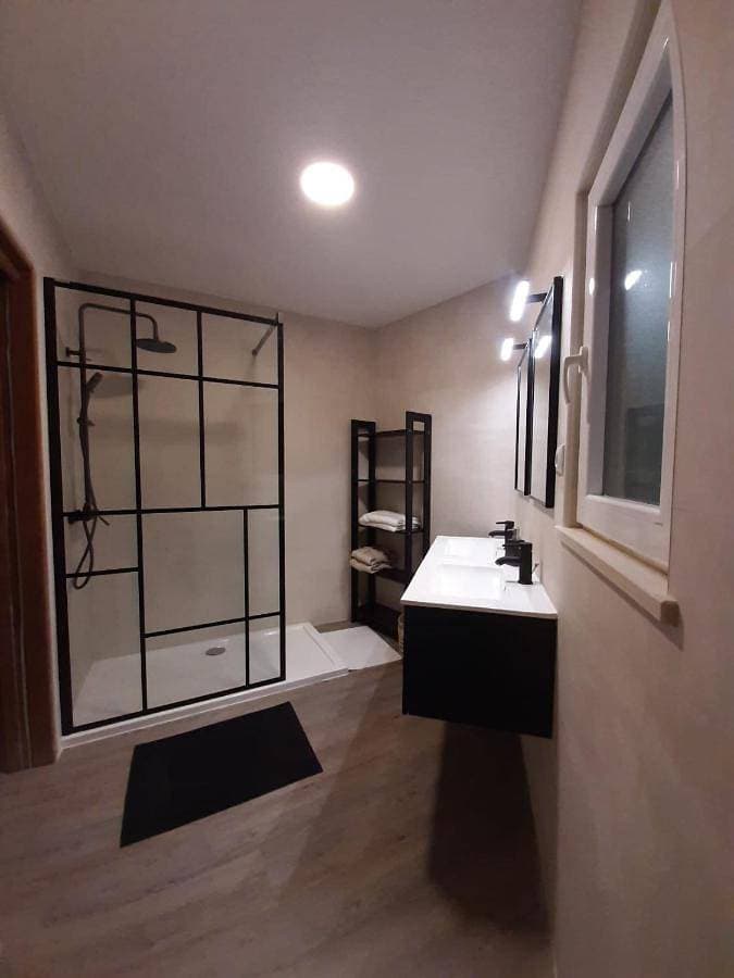 Foto 2 von 5: Double Room