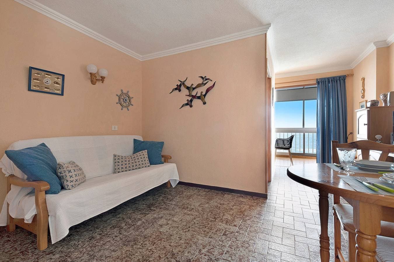 Foto 2 von 25: Ferienwohnung 'Marazul' mit Meerblick, Balkon und WLAN