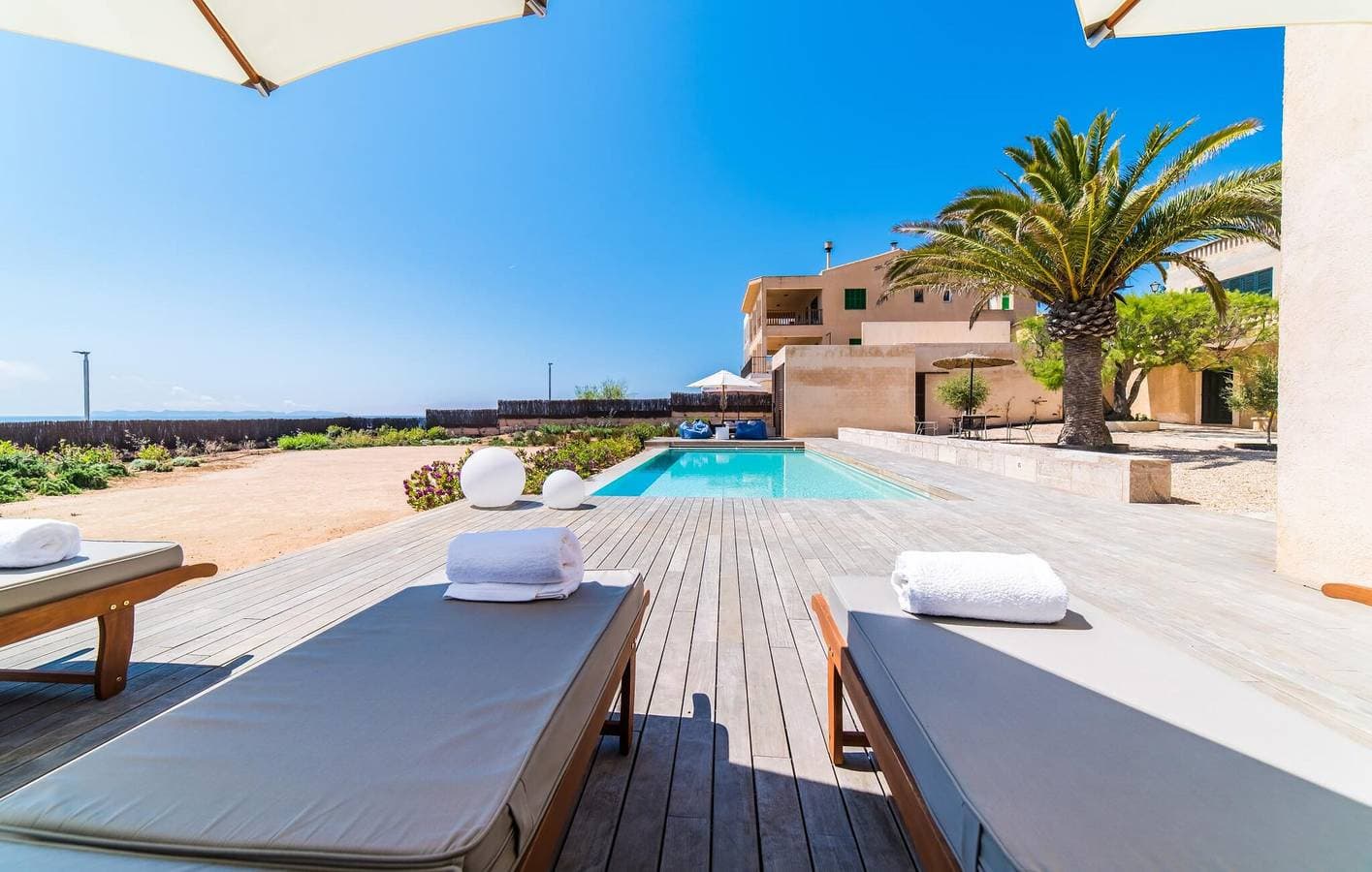 Foto 11 von 51: Apartment mit Meerblick, Pool, Terrasse und AC 2 km von Playa Es Pregons entfernt