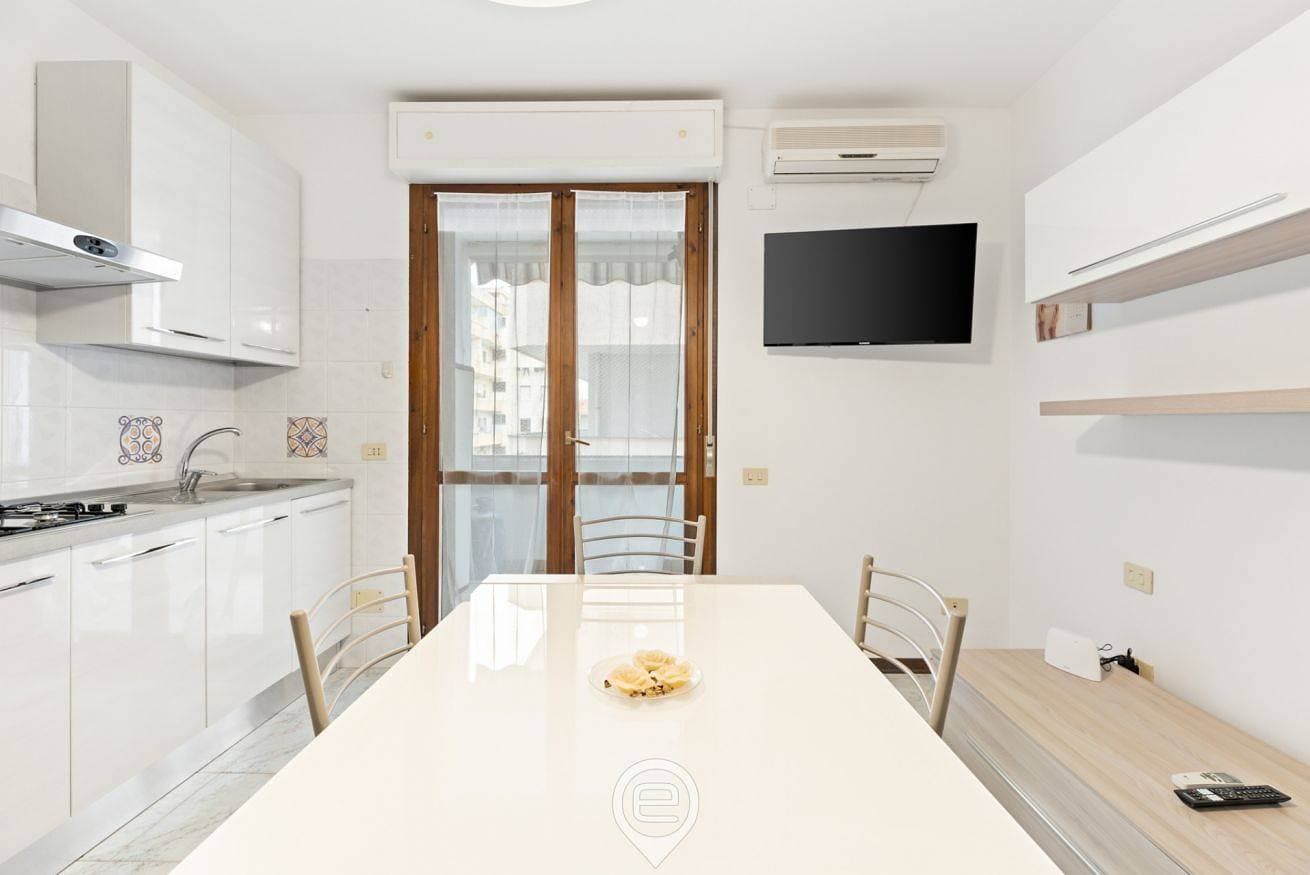 Foto 6 von 31: Ferienwohnung für 4 Personen mit Balkon/Terrasse