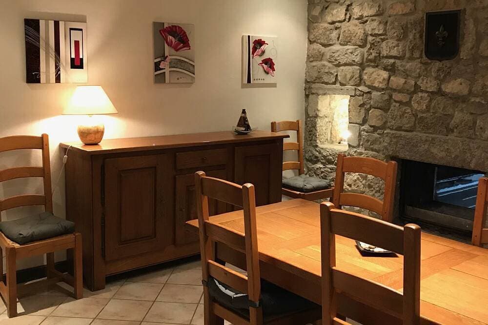 Foto 13 von 30: Mas 500m von Labeaume und dem Fluss, ruhig! Le Mas de Midygane 4 *