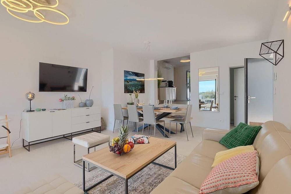 Foto 10 von 30: Beautiful home in Pula