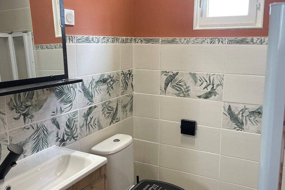 Foto 4 von 12: Apartment-Eigenes Badezimmer