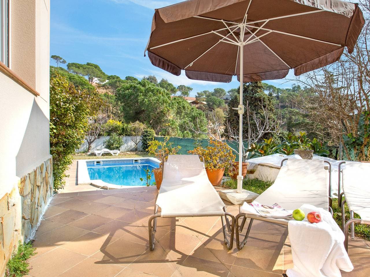 Foto 8 von 19: Villa à Lloret de Mar avec Piscine Privée, 6 Personnes, Parking, Proche de Cala Canyelles
