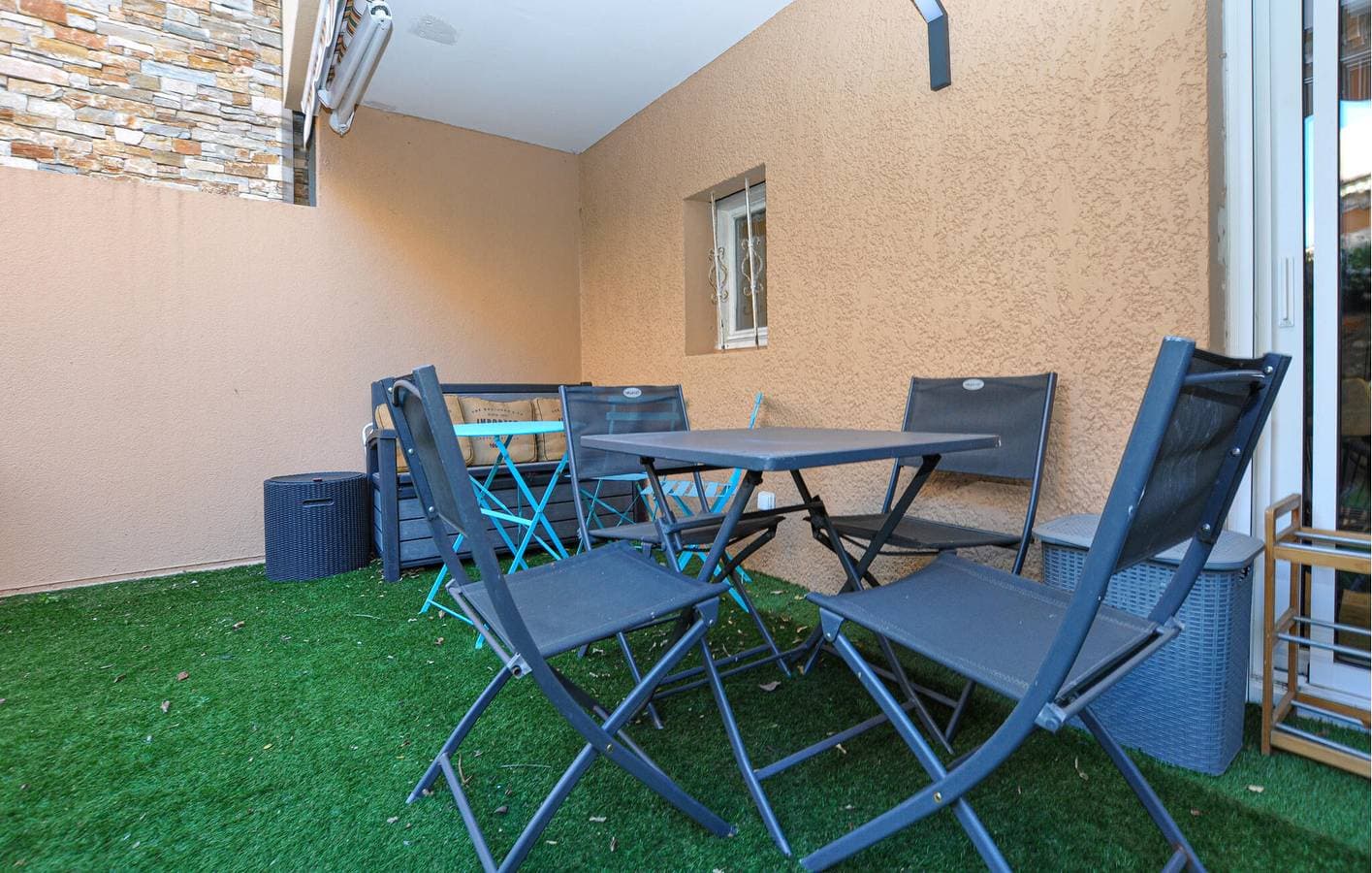 Foto 13 von 21: Gemütliche Wohnung am Strand mit AC und Terrasse 300m vom Plage du Centre Ville
