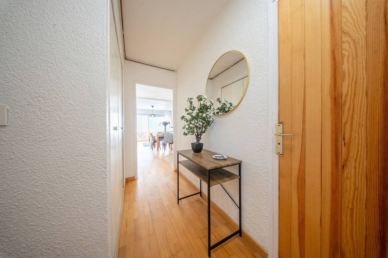 Foto 12 von 29: Ferienwohnung für 4 Personen mit Balkon