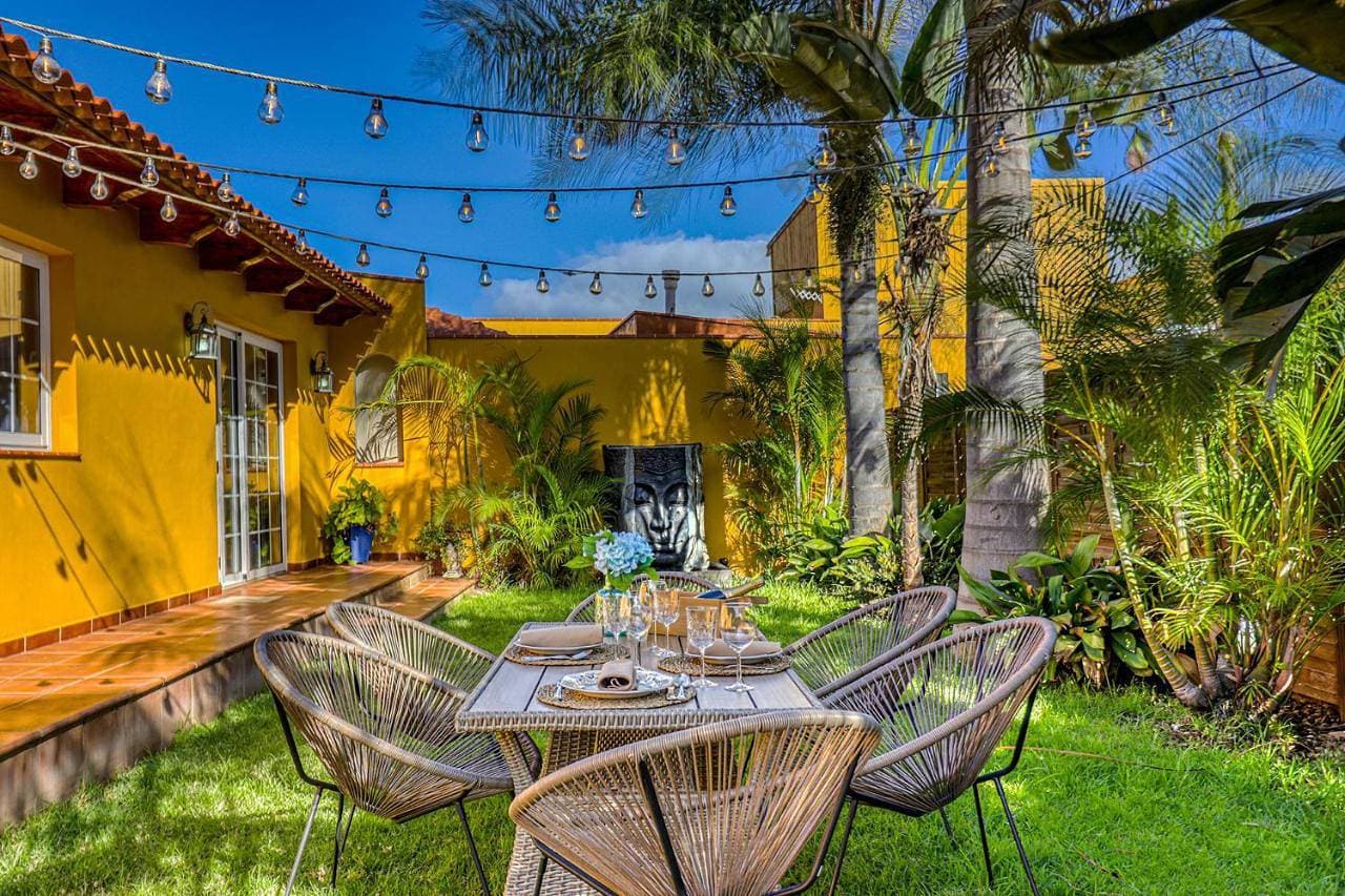 Garden Paradise House w/ BBQ & Volcano View 1