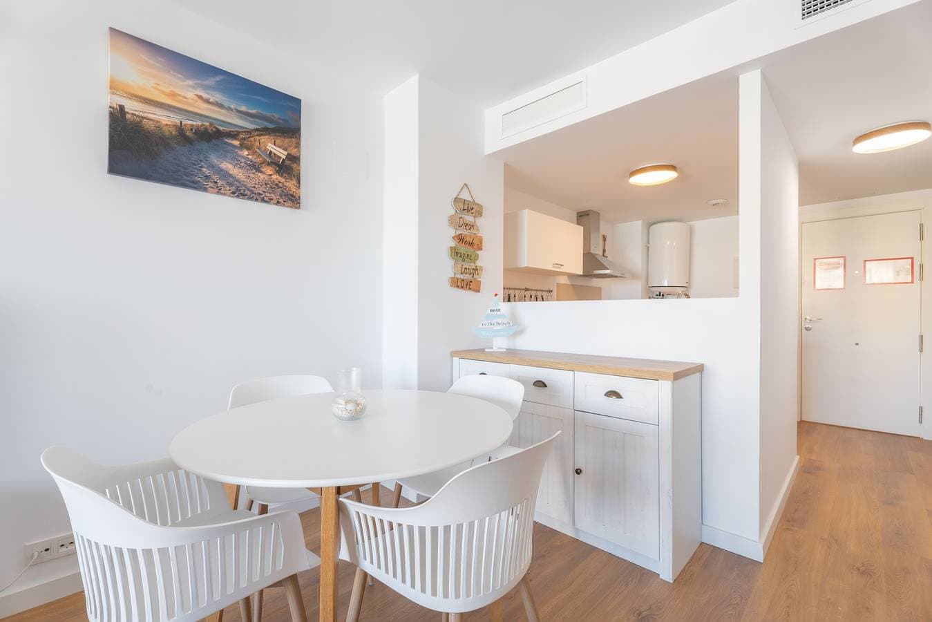 Foto 8 von 30: Apartment 'Lopimar Playa Canet' mit privater Terrasse, WLAN und Klimaanlage