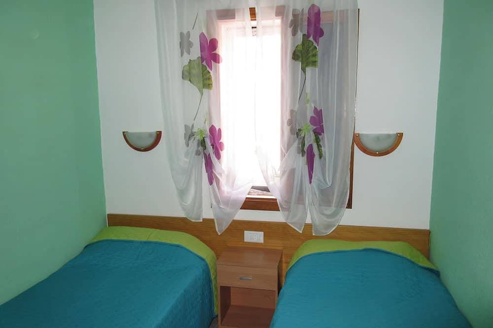 Foto 3 von 19: Schöner Bungalow mit großer Terrasse, Zentrum von Puerto Rico, 5 Minuten vom Strand entfernt