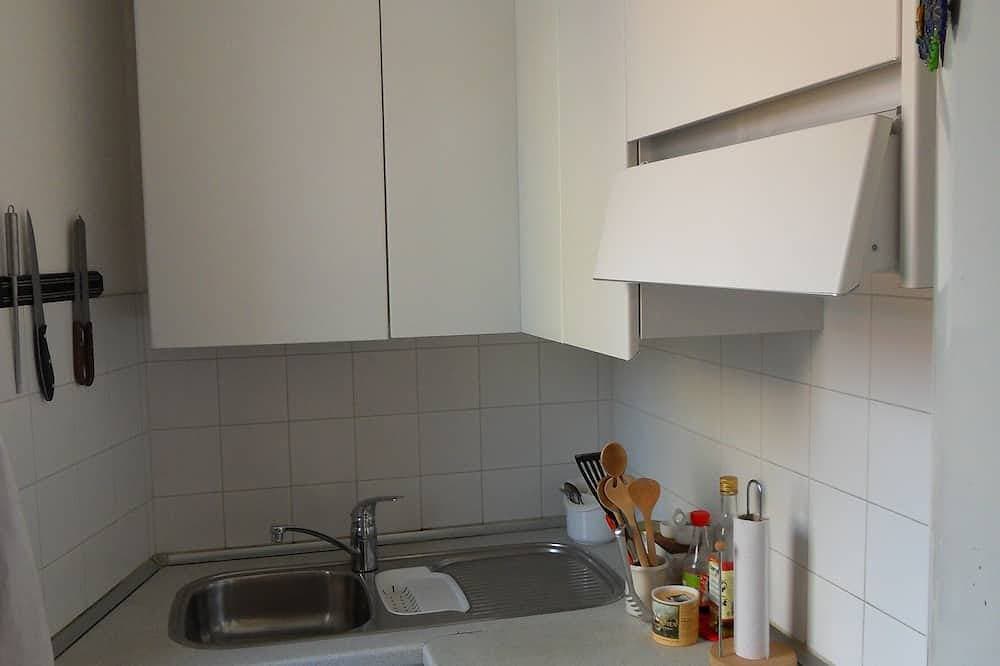 Foto 12 von 21: Zentrale Zweizimmerwohnung, 2 große Balkone, 100 m vom Strand entfernt, Parkplatz, Tennis