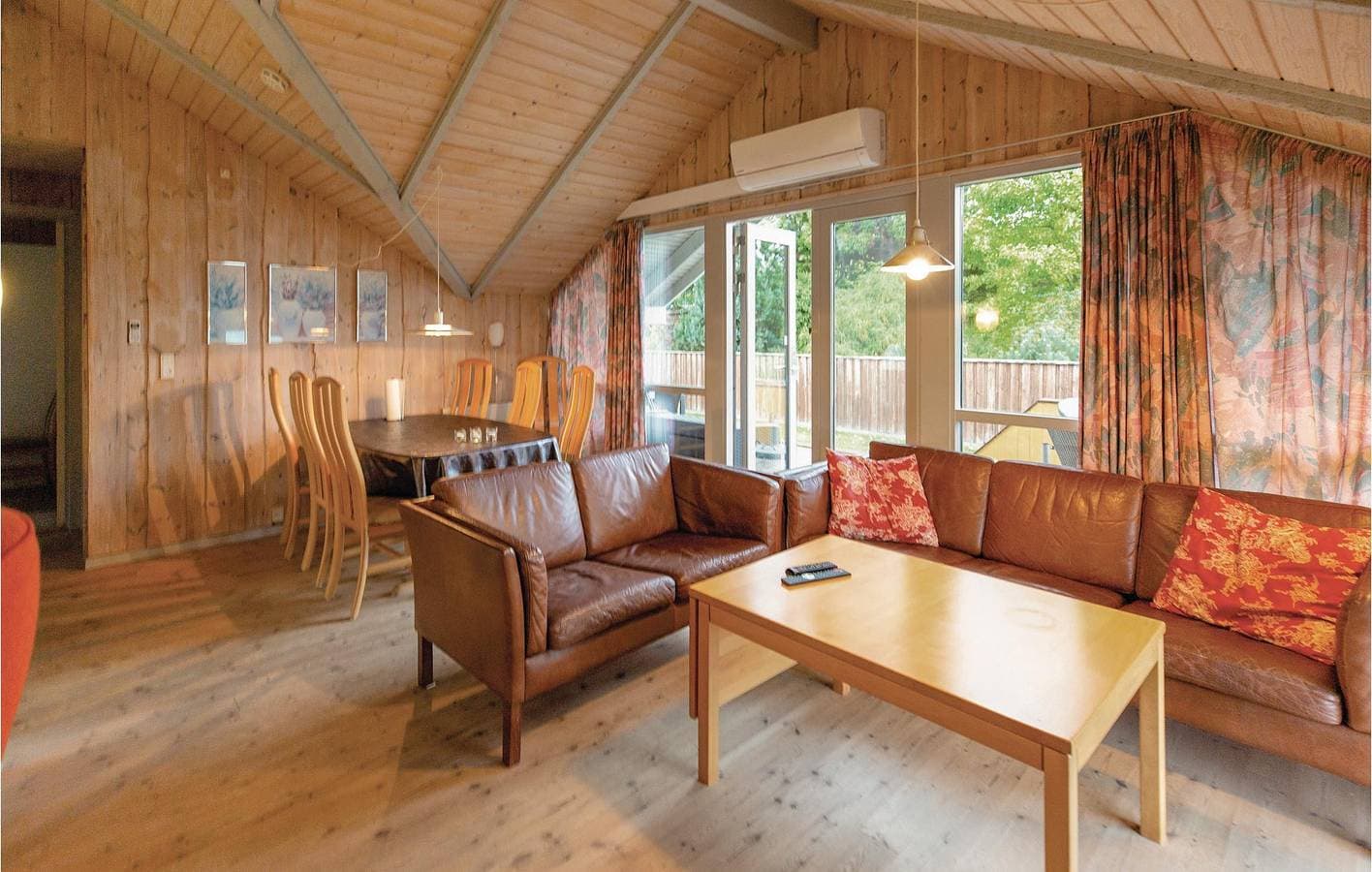 Foto 5 von 19: Ferienhaus für 6 Personen mit Terrasse