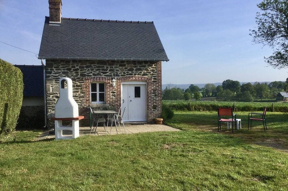 Schönes Landhaus seinem eigenen ruhigen Obstgarten mit atemberaubender Aussicht 1