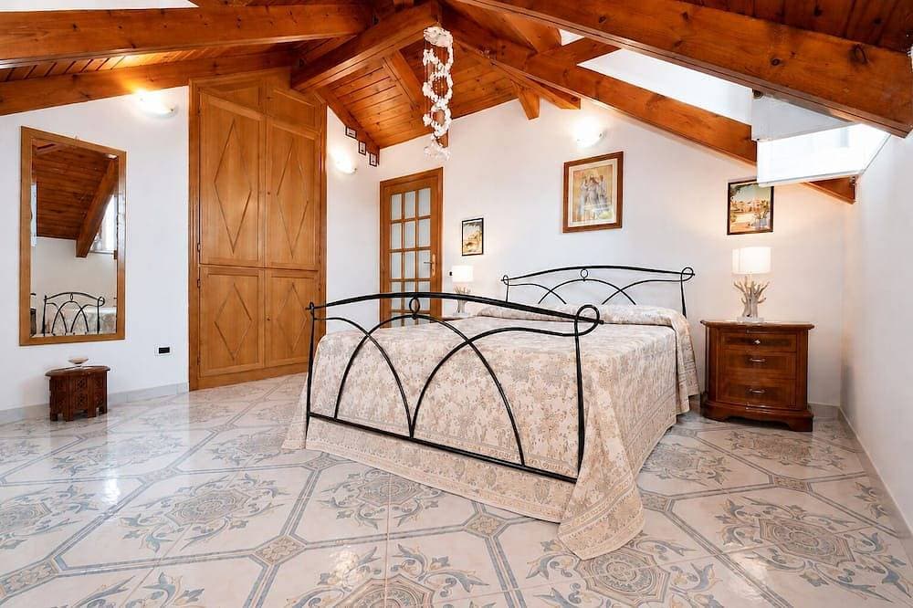 Foto 3 von 15: Cozy Attic in the Heart of the Pearl of the Amalfi Coast