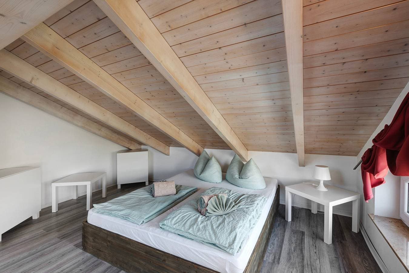 Foto 7 von 19: Ferienwohnung 'Seeschwalbe - Marina Mücheln' mit Seeblick, Wi-Fi und Klimaanlage