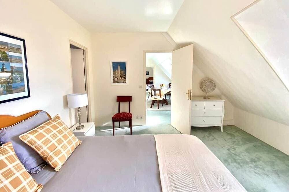 Foto 6 von 30: Spacious \"Bellevue\" duplex with ocean views, 50 meters from the beach.