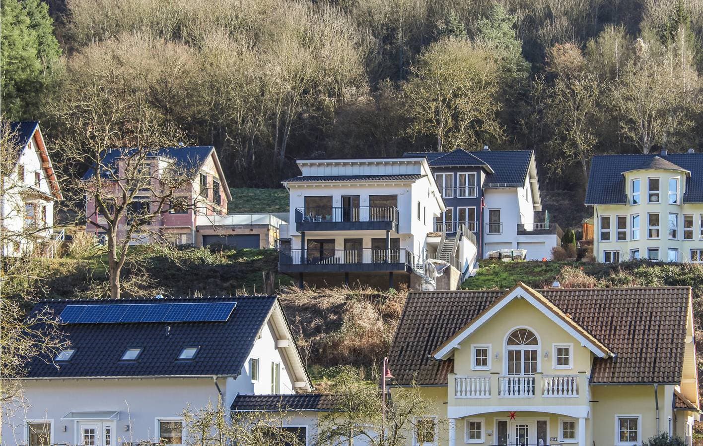 Gemütliche Moselkern Ferienwohnung mit TV, Parkplatz, Terrasse & Internet 1