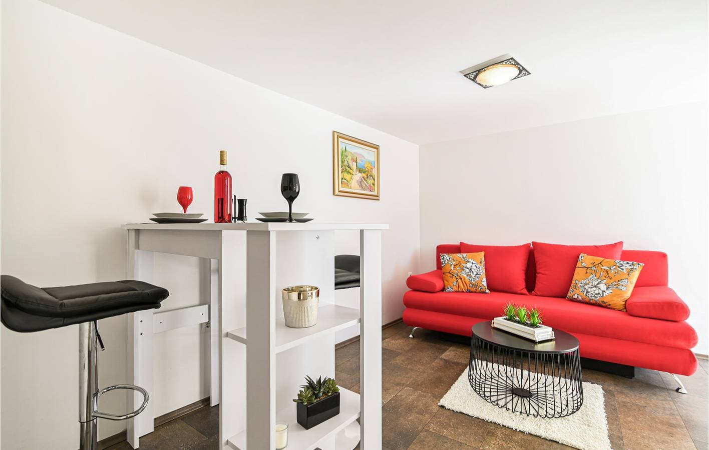Foto 4 von 20: Gemütliche Ferienwohnung, 200 m vom Strand Uvala Bočići entfernt, mit moderner Ausstattung