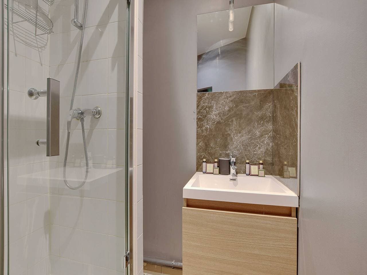 Foto 5 von 8: Serein Studio -2P- Porte Saint-Martin