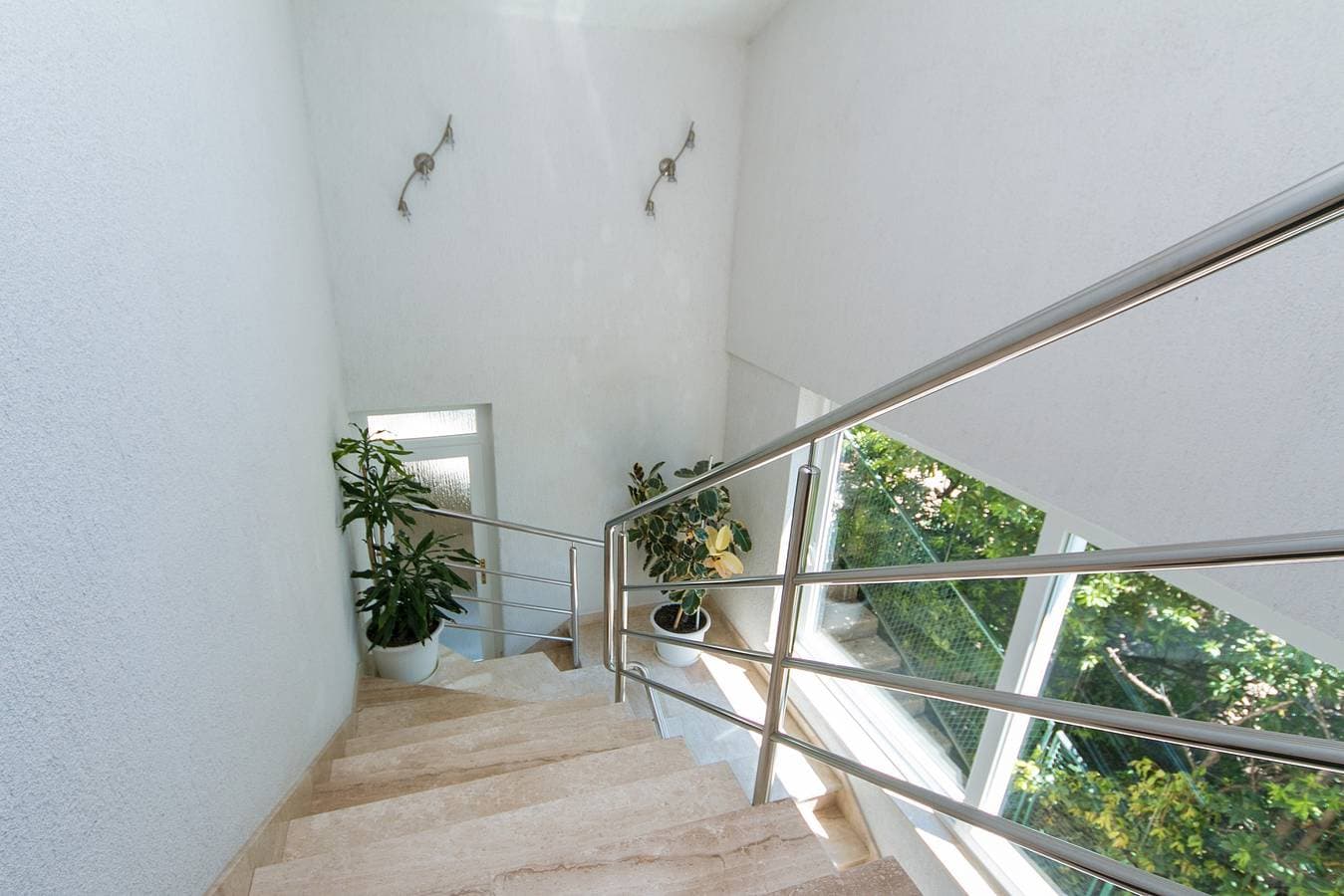 Foto 7 von 20: Zimmer mit Balkon und Meerblick Brela, Makarska S-2717-a