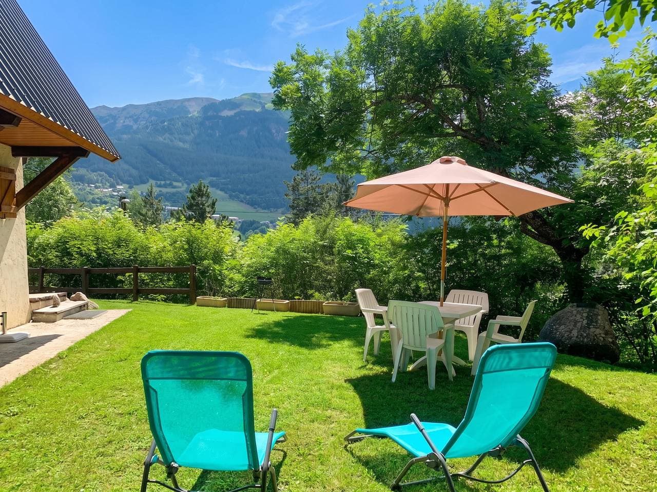 Charmantes Chalet in Allos, Blick 1
