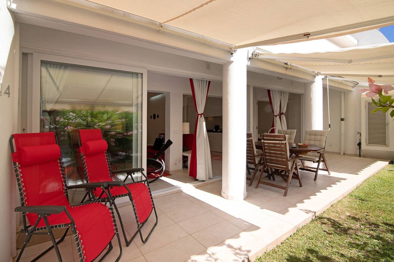 Foto 3 von 36: Ferienwohnung 'Große Wohnung in Vale do Lobo' mit privatem Garten und WLAN