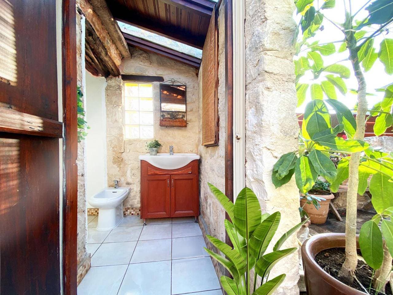 Foto 7 von 35: Boutique Traditional Spa Vila newly renovated 2023!
