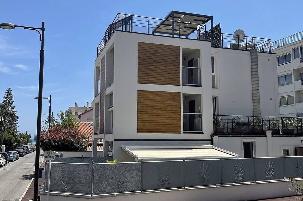 Foto 6 von 13: Apartment in Villa Jacaranda - Roquebrune Cap Martin, Alpes Maritimes