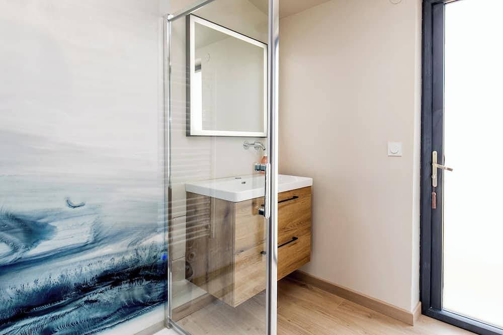 Foto 12 von 25: Ti Koat Don, new wooden house 5 minutes walk from the beach