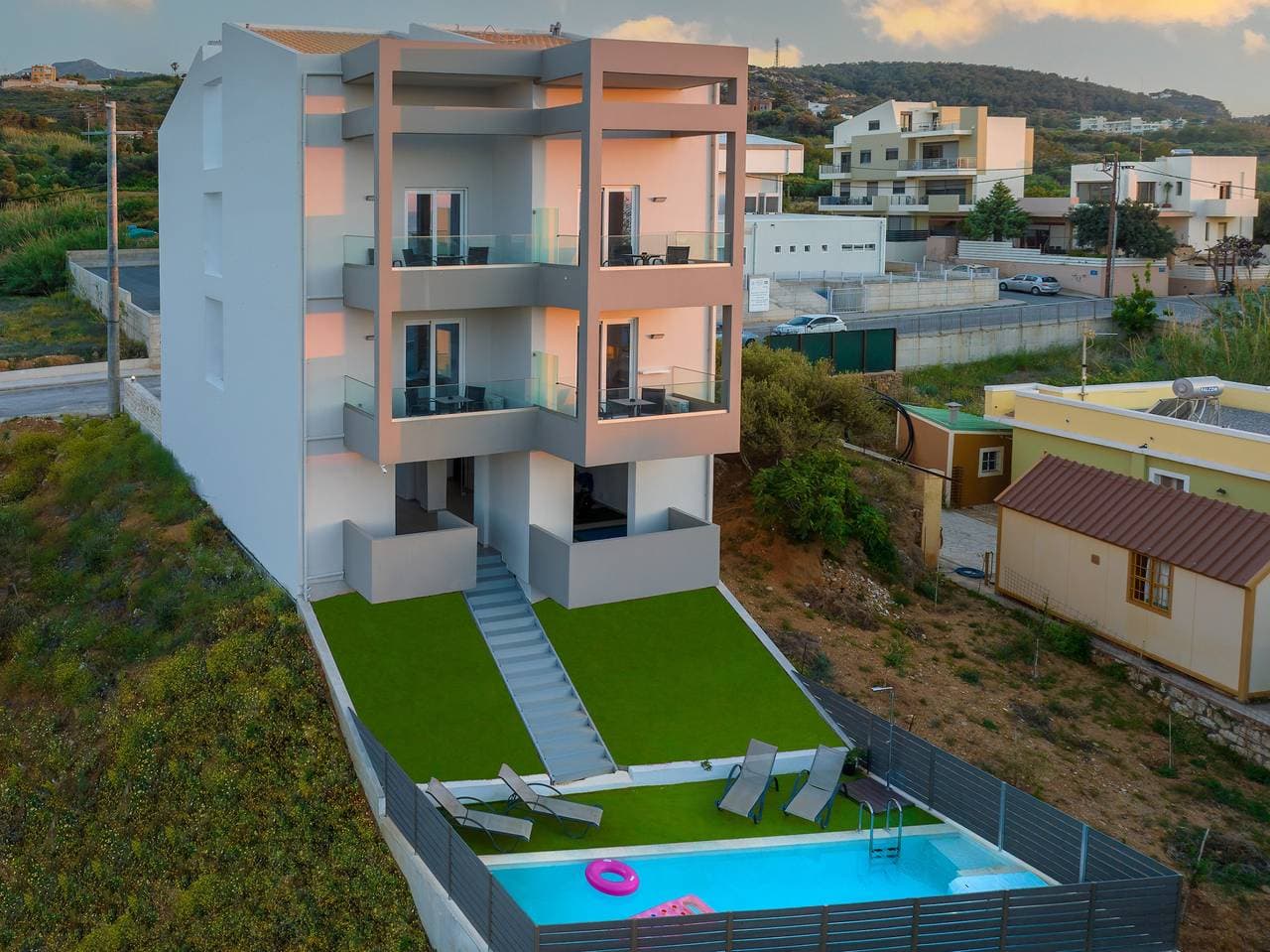 Creta Sun, 111 Studio City View 1