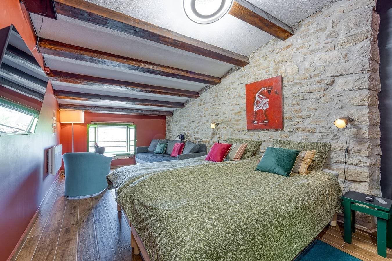 Foto 3 von 20: Romantic Casa Amica with Free Parking