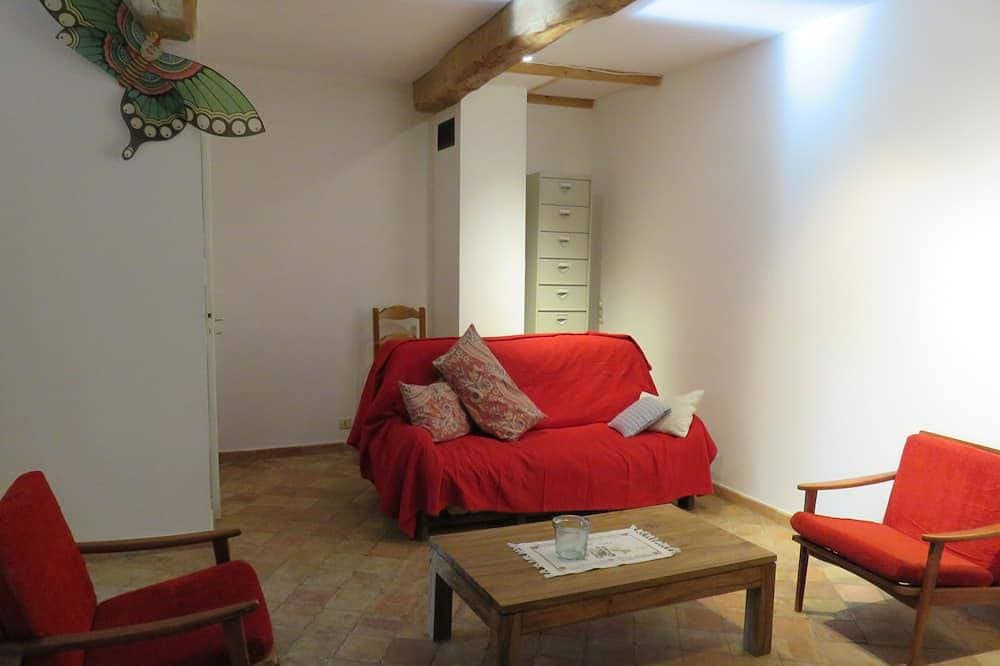 Foto 13 von 30: Steinhaus in Forcalquier in voller Natur mit Blick auf die Alpen und Lure