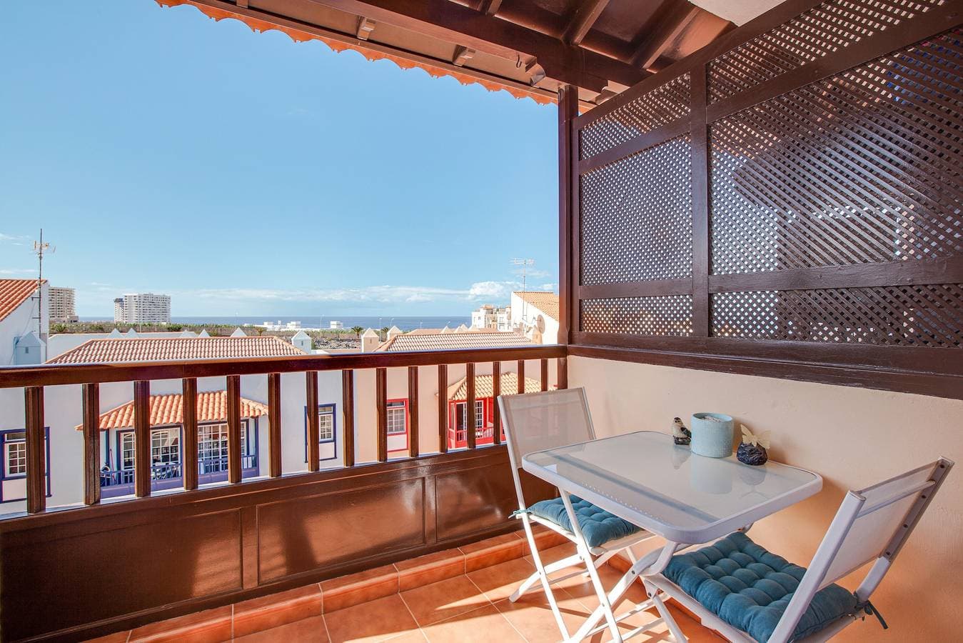 Foto 3 von 23: Ferienwohnung in Callao Salvaje mit Blick auf das Meer