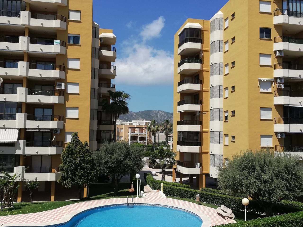 Foto 3 von 25: Familienwohnung mit Garten und Pool in Xeraco Playa