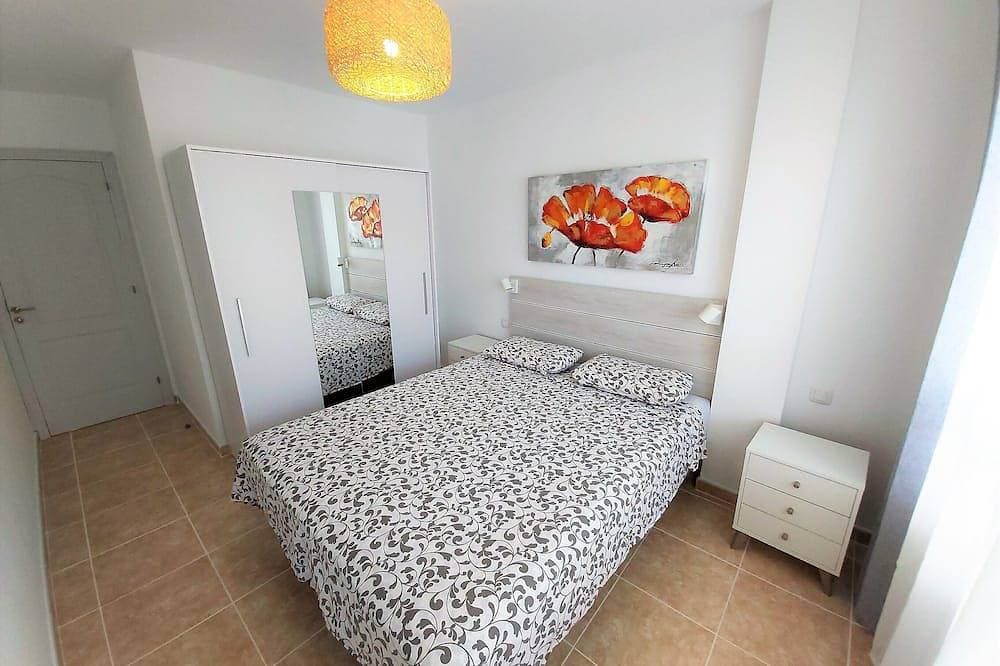 Foto 2 von 29: Apartamento Sarah 2A, 2min zum Strand und Promenade, zentral und ruhig.Free WIFI