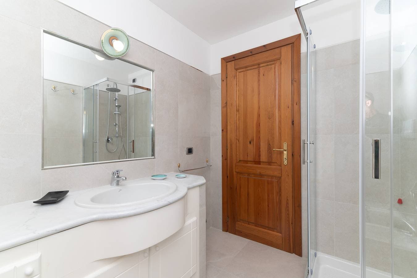Foto 11 von 33: Traumhafte Ferienwohnung mit Meerblick - Villa Ambra