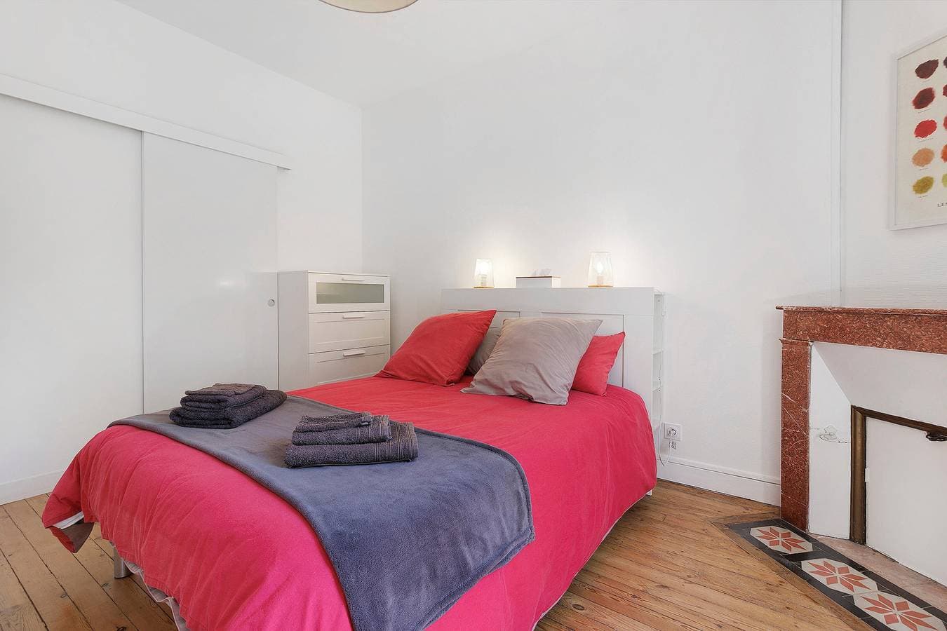 Foto 7 von 23: Gästezimmer Lalande de Pomerol mit gemeinsamer Terrasse, Garten und WLAN