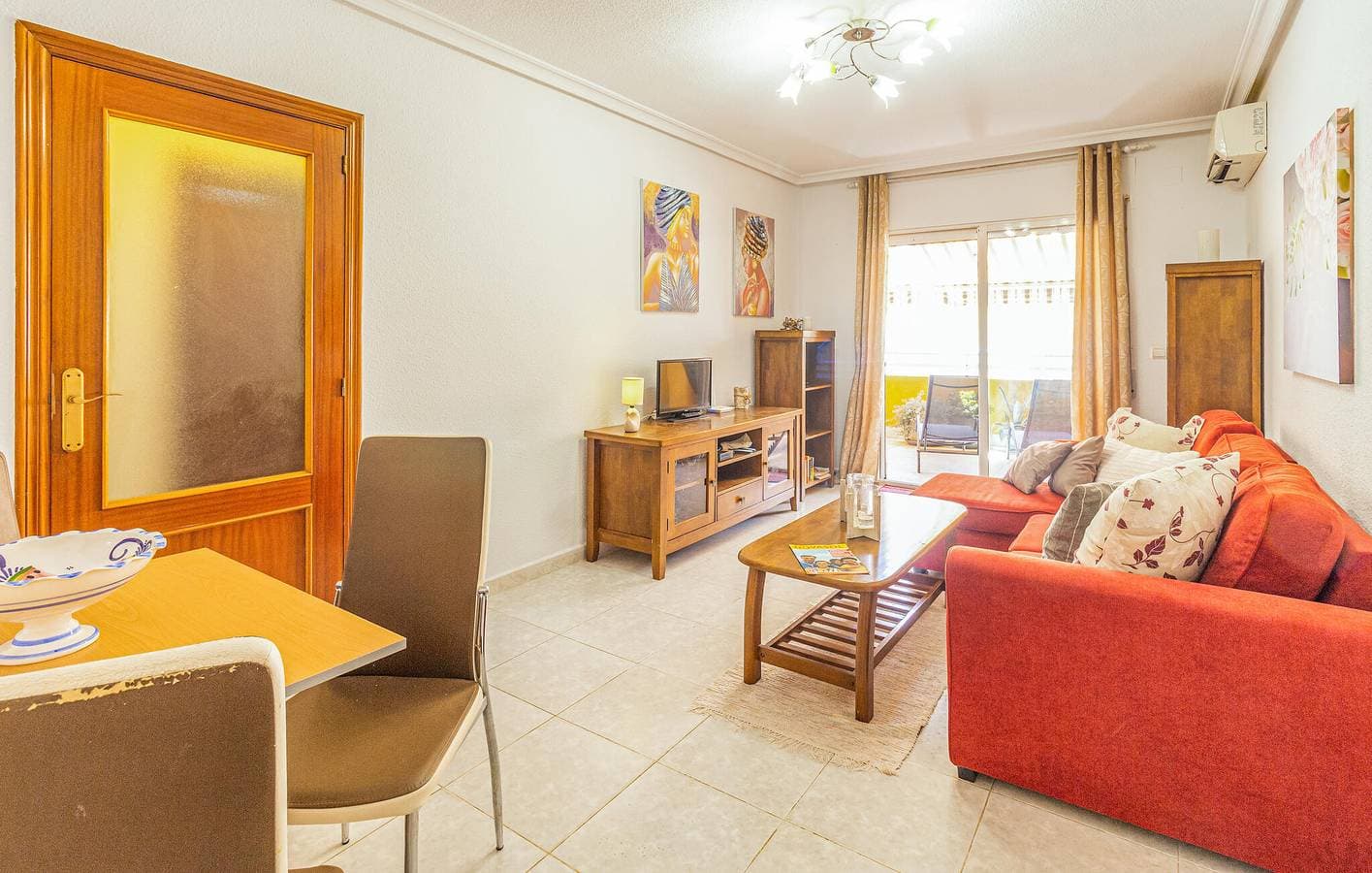 Foto 10 von 19: Appartement am Strand mit WiFi, AC & Terrasse, Parkplatz - 300m zur Playa de Los Naufragos