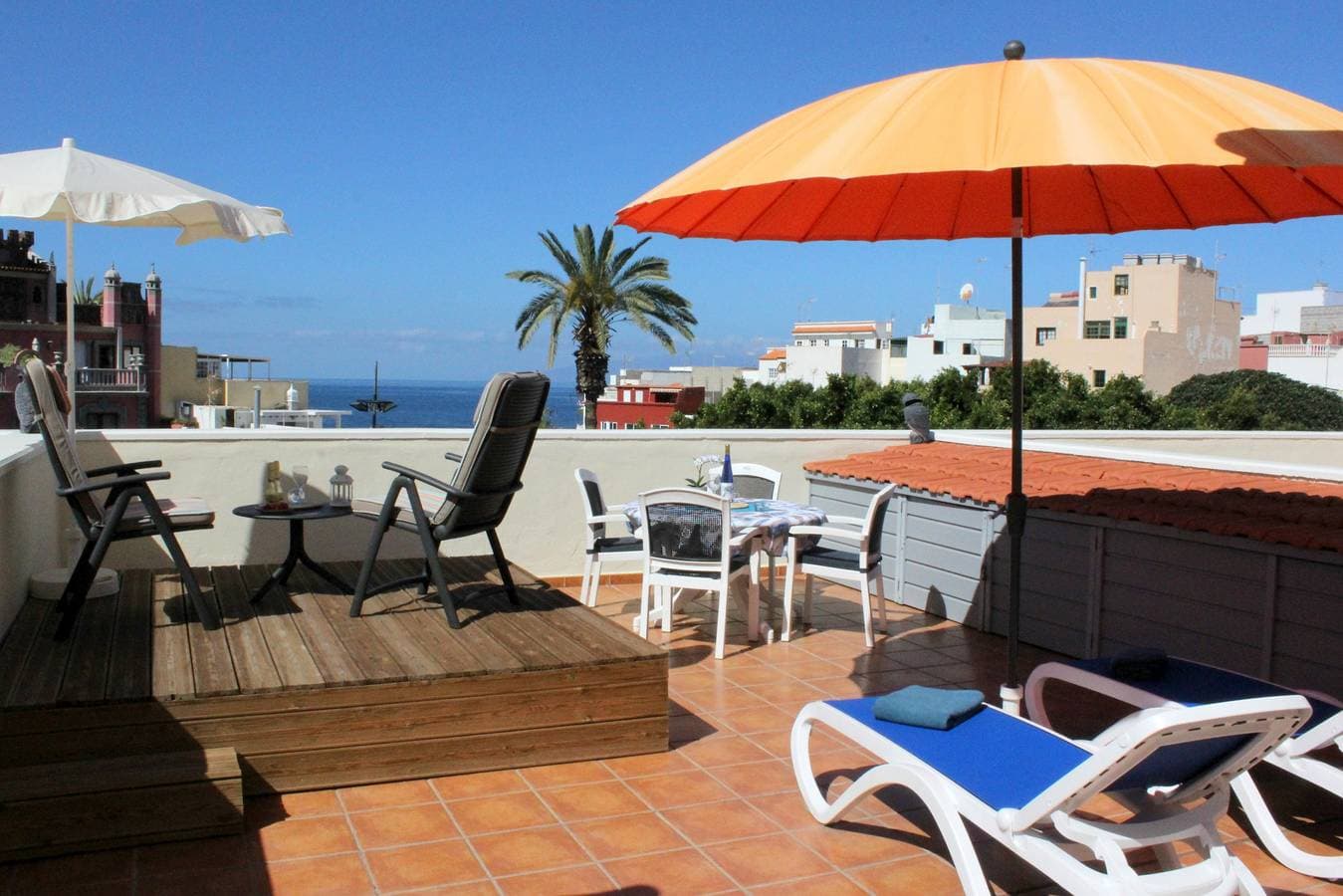 Foto 3 von 31: Fewo 2 Min. zum Strand, Meerblick, gratis fibre W-Lan und Garage
