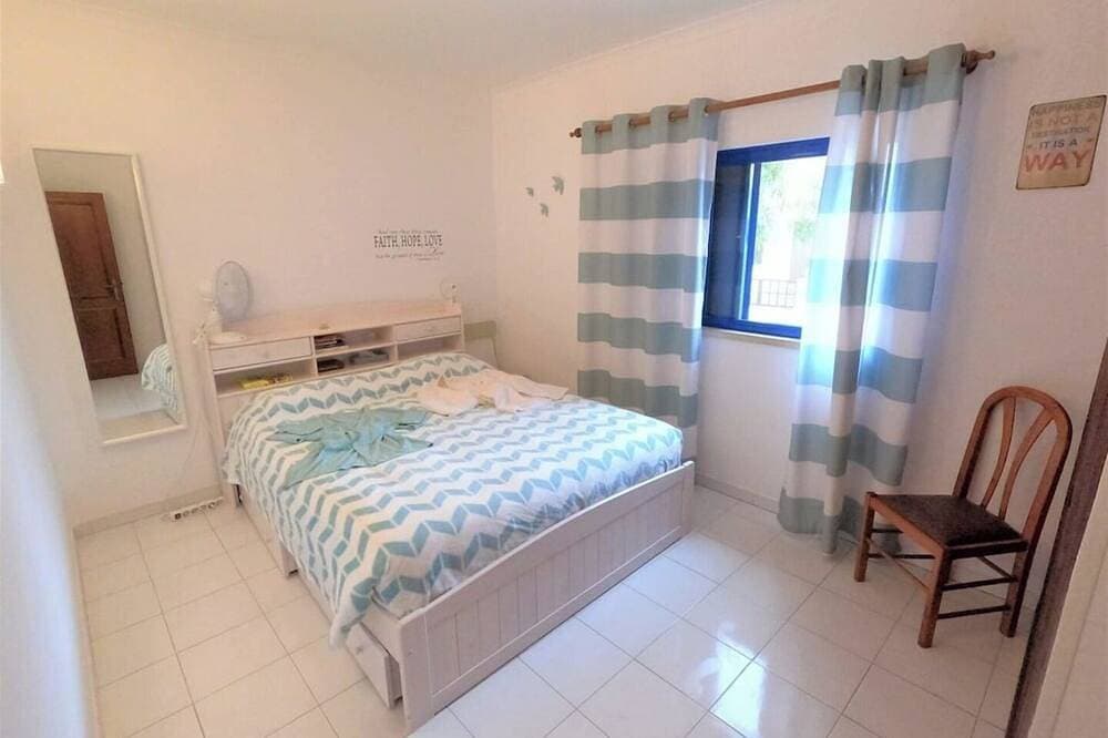 Foto 2 von 29: Algarve, T2 apartment w/sea view, near Faro