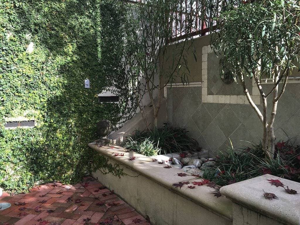 Foto 11 von 26: Ruhige, elegante Wohnung mit schöner Aussicht und terrassierten Gärten