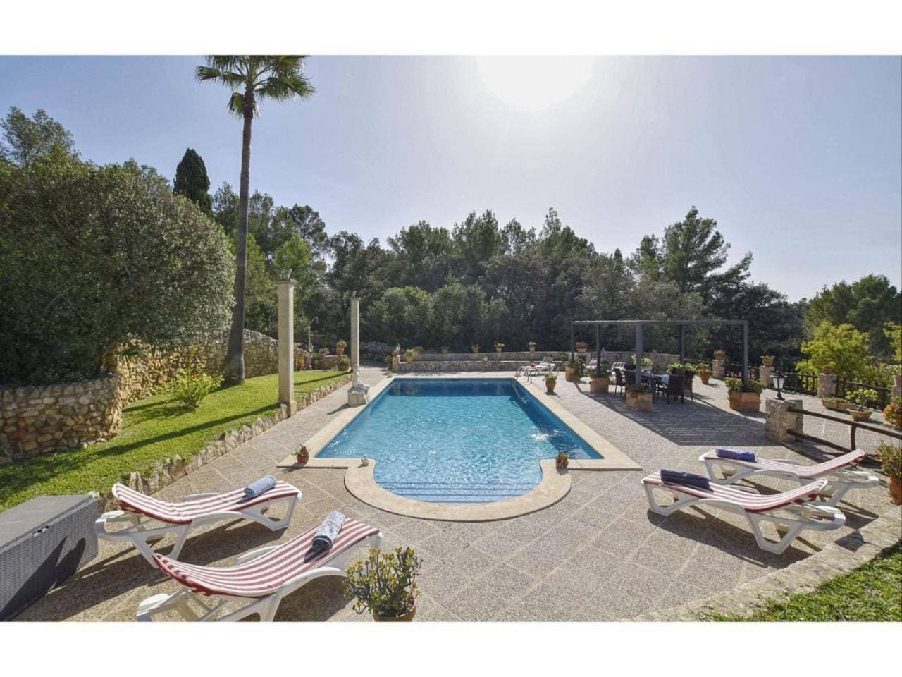 Foto 6 von 44: Five-Bedroom Holiday Home