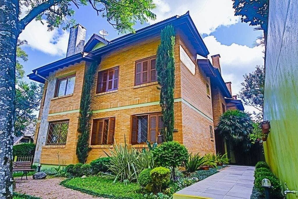 Foto 12 von 22: Apt im Herzen des Zentrums von gemütlichen Rasen mit Heizung, WIFI und Netflix