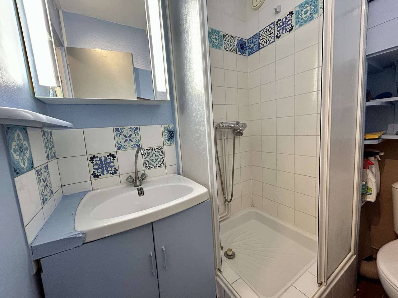 Foto 10 von 15: Studio für 4 Personen mit Pool, 600m vom Strand in Cap d'Agde, Parkplatz, Zentrale Lage
