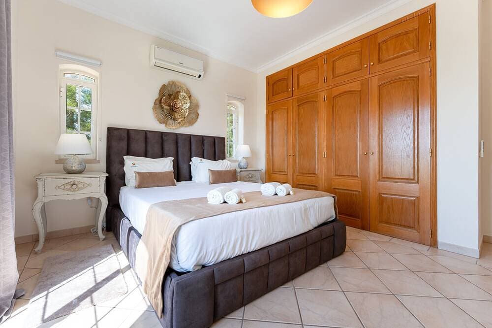 Foto 3 von 30: Quinta das Laranjeiras | 4 Bedrooms | Country House | Boliqueime